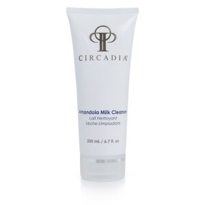 AMANDOLA MILK CLEANSER